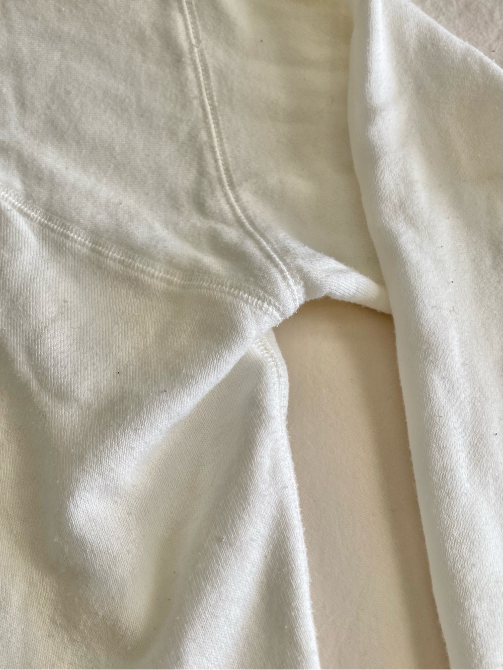 Entireworld Sweatshorts and Sweatshirt Set - Picture 3 of 10